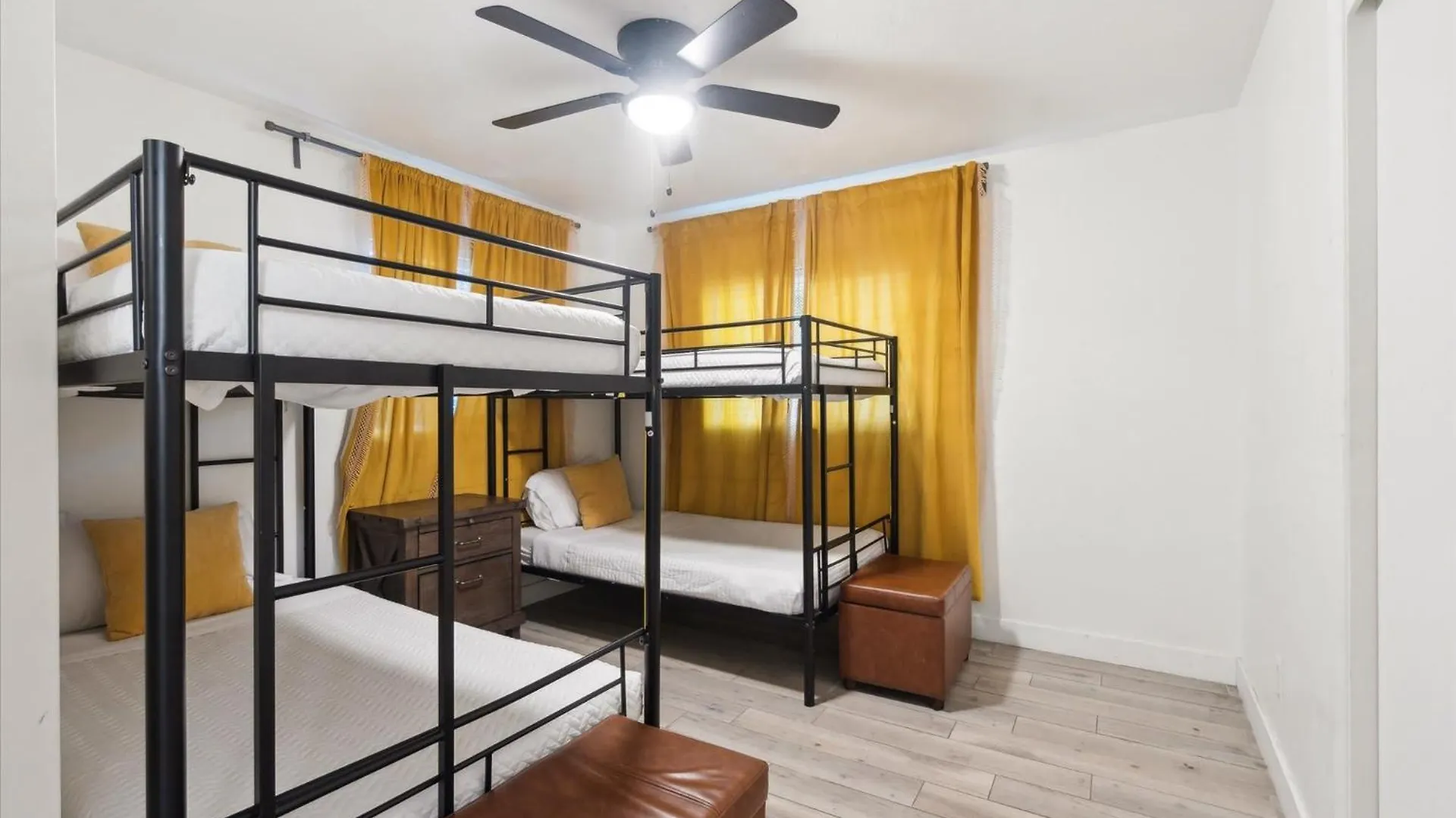 Villa 5 Min To Old Town Andhuge Backyard Golf 3 Min Scottsdale