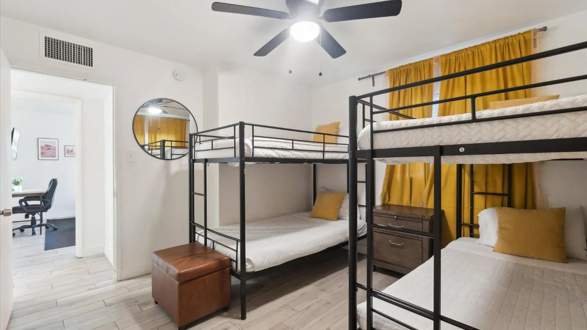 Villa 5 Min To Old Town Andhuge Backyard Golf 3 Min Scottsdale